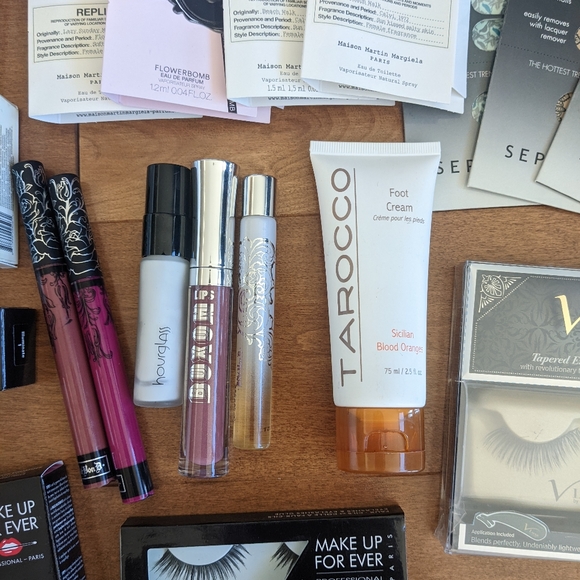 (SOLD 10/16) Luxury Sephora makeup bundle lot NEW! - Picture 4 of 12